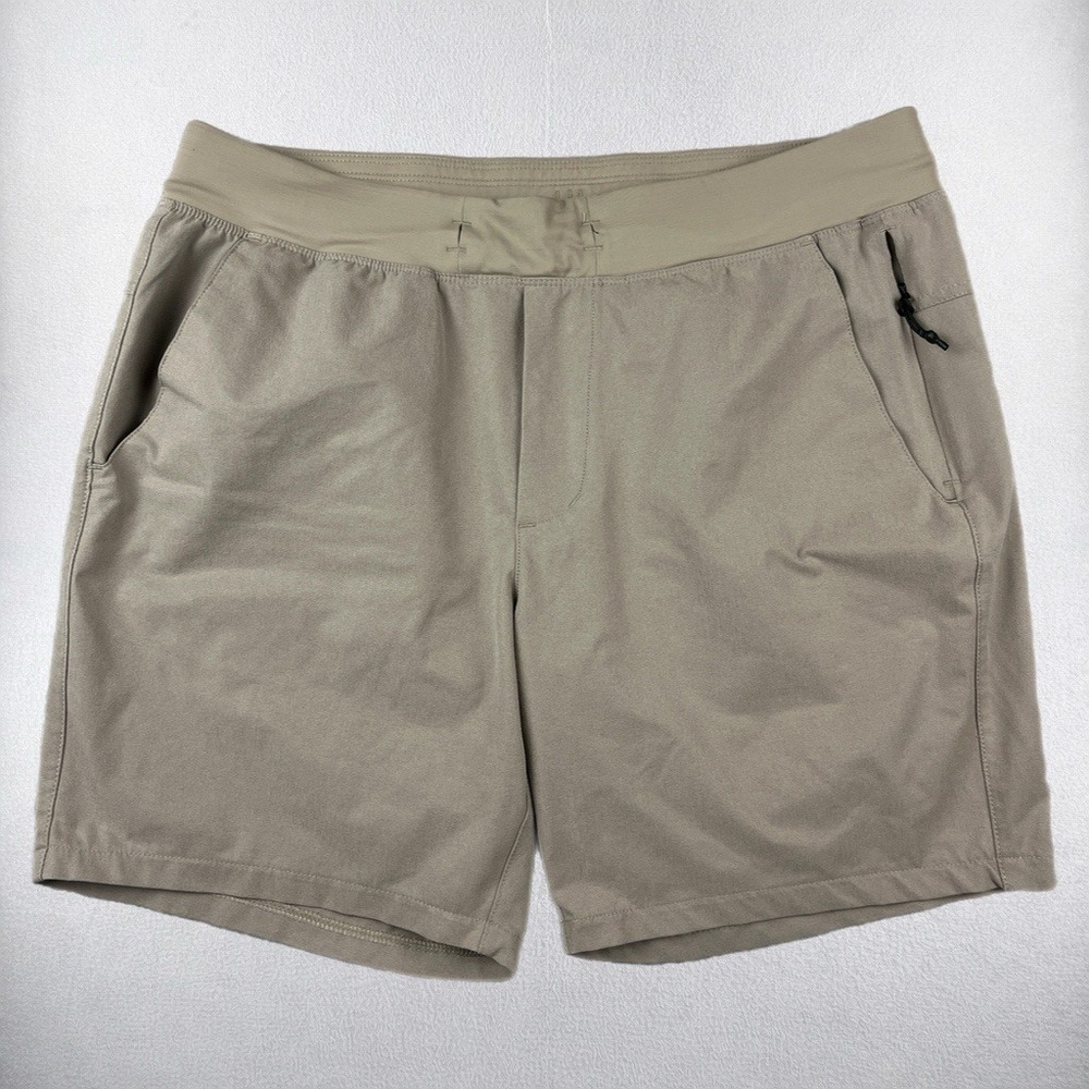 Western Rise Boundless Shorts Mens 32 Tan Brown Performance Gym Athletic Stretch